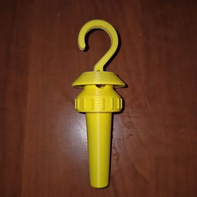 3D Printed Wasp Trap for Pop Bottles. in Patio & Garden Furniture in Regina - Image 2