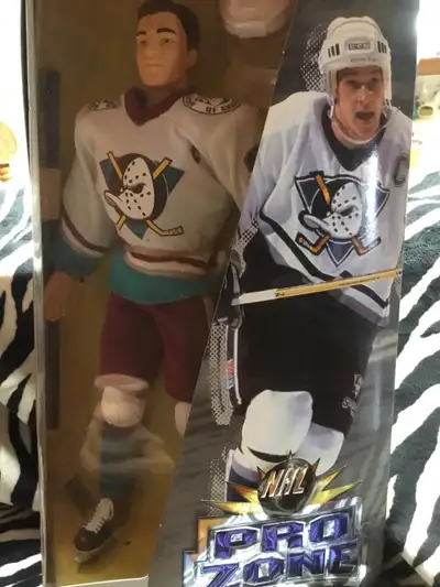 NHL HOCKEY FIGURE PAUL KARIYA ANAHEIM MIGHTY DUCKS , View more