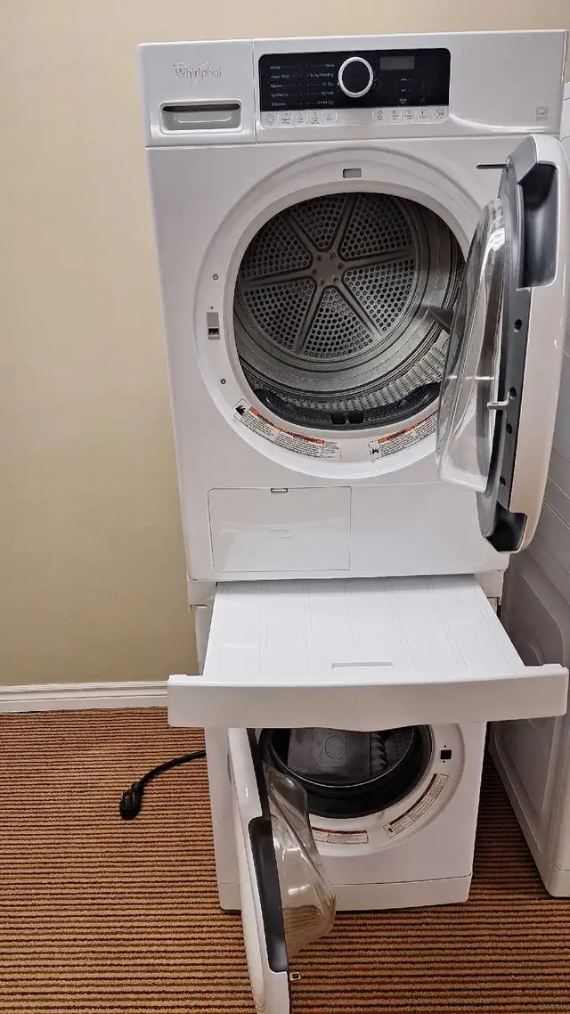 24" WHIRLPOOL VENTLESS DRYER (240V),FRONT LOAD WASHER SET in Washers & Dryers in Mississauga / Peel Region - Image 4