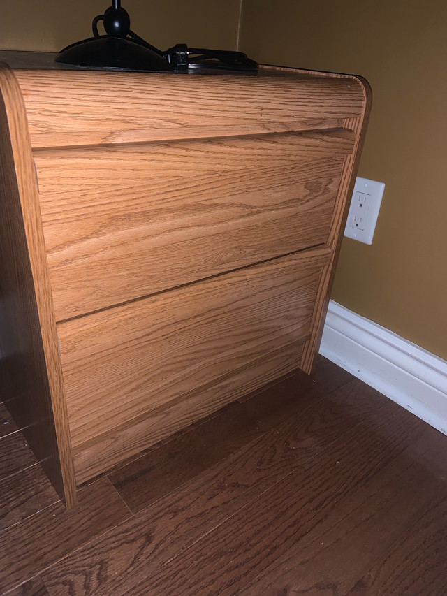 Night stand in Dressers & Wardrobes in Hamilton