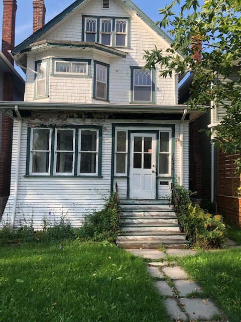 River Heights Living