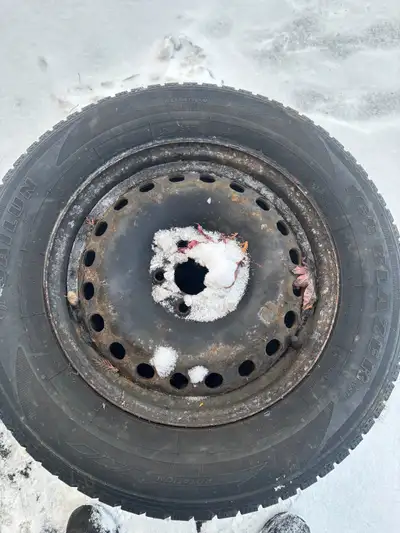 4 winter tires on rims in good condition with lots of tread left. Size: 225/65R16