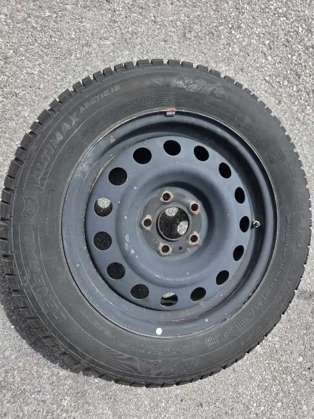 Winter Tires on Rims - $300 obo in Tires & Rims in Ottawa - Image 2