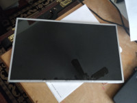 15.6" LCD notebook display  (N156B3-L0B)