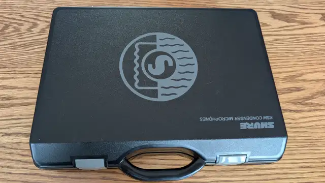 Shure KSM141 Condenser Pair, Mint in Box with Stereo Bar, Mounts in Pro Audio & Recording Equipment in City of Toronto - Image 4