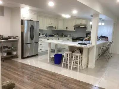 Separate entrance basement - ideal for single male and student - shared bathroom with one male house...
