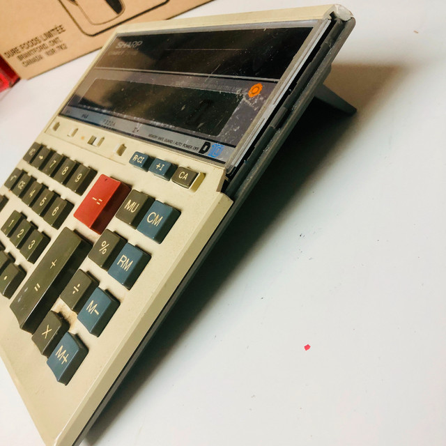 SHARP Compet Cs-1130 Vintage Solar Calculator dans Appareils électroniques  à Ville de Montréal - Image 3