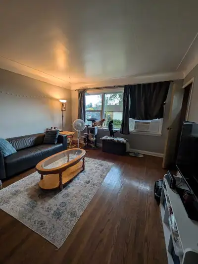 2 BEDROOM ON BELMONT/VICTORIA