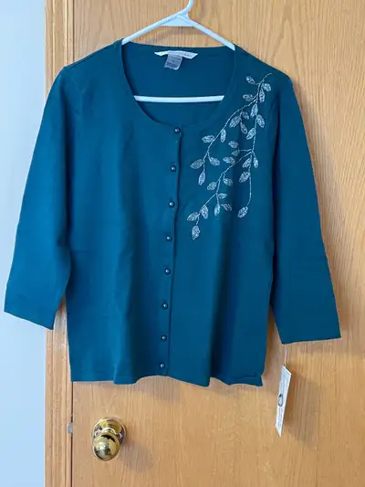 Brand New- Ladies Petite Large Shirt/ Top, View more