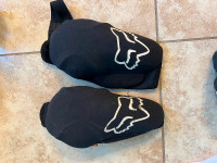 Fox knee pads youth