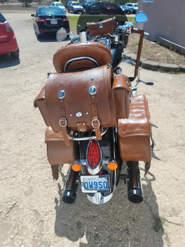 2015 Indian Chief Vintage in Touring in Barrie - Image 8