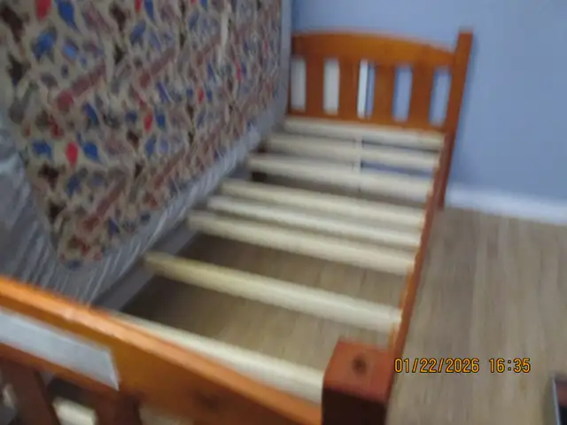 lit d enfant in Beds & Mattresses in Laval / North Shore - Image 4