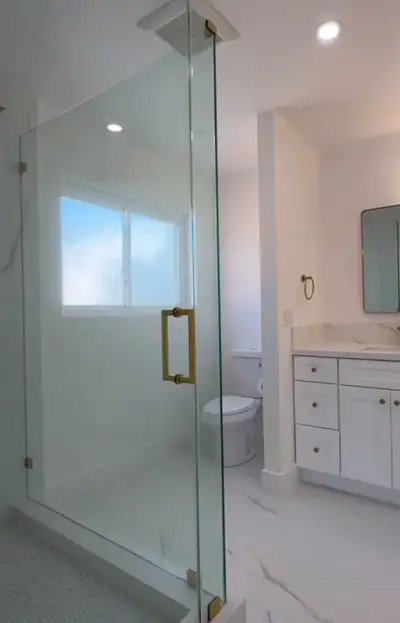FURNISHED 2BED 2BATH SUITE