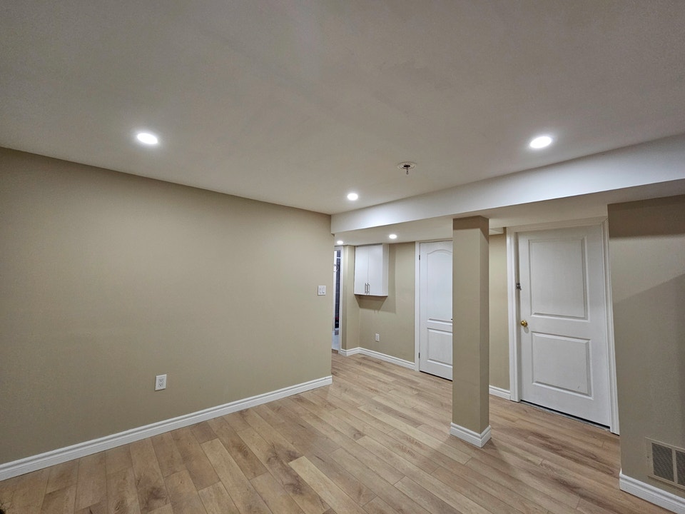 Beautiful Newly Built 1-Bedroom Lower Unit 3