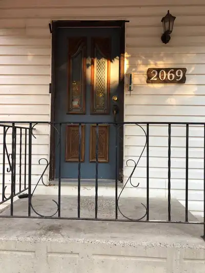 Beautiful Furnished Room for Rent – Quiet Shared Home Location: Innisfil Bright, clean, furnished ro...