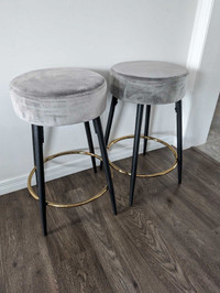 New - bar stools