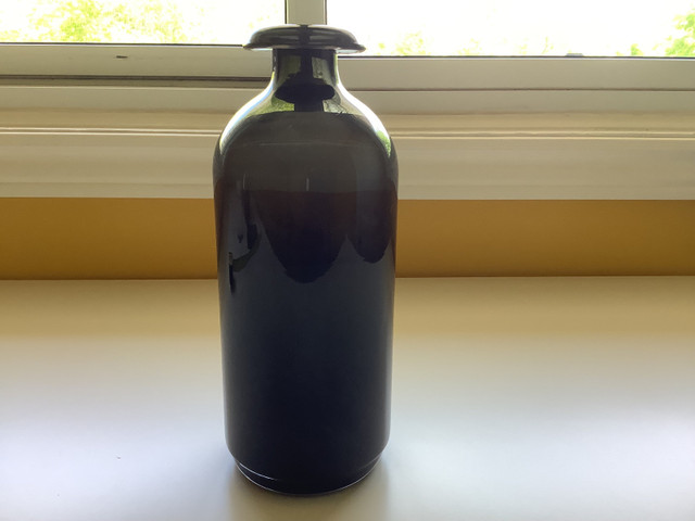 IKEA Black Glass Vase 10.5” high $12 East end Kingston P/U in Arts & Collectibles in Kingston - Image 4