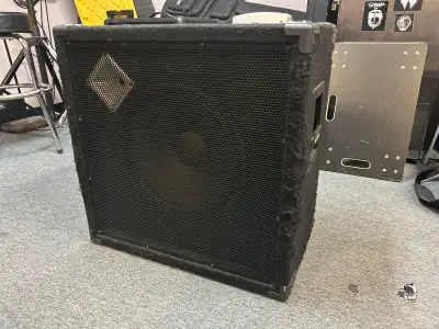 1-15” Bass cab, View more