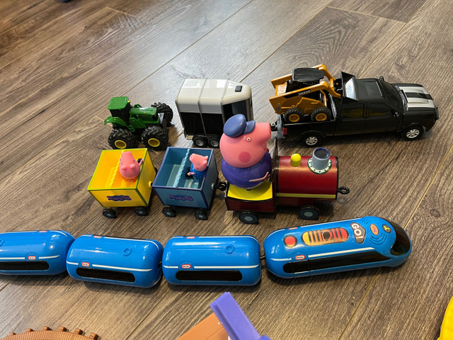 Children’s Toys - Trains, Tracks, Airport, Cars in Toys & Games in Saint John - Image 4