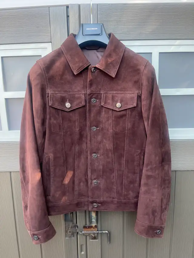 Suede trucker jacket in Men's in Ottawa - Image 2