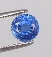Fabulous Natural Royal Blue Sapphire Gemstone. Round Cut 5.30 Ct