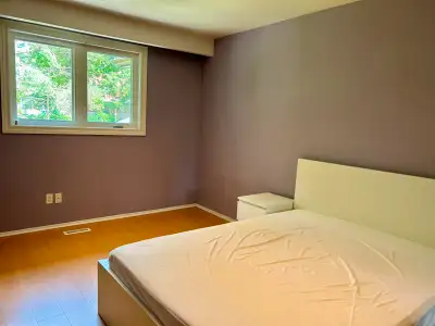 Furnished Master Bedroom for Rent – Leslie & Finch (Upper Floor)