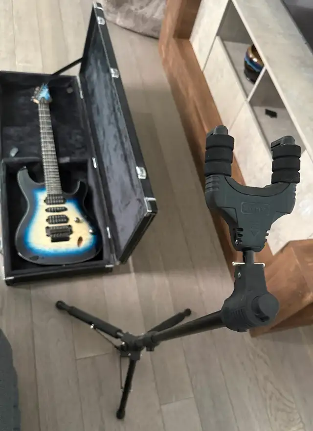 ALL INCLUDED SETUP JIVARJ Nita Strauss Signature Electric Guitar in Guitars in Markham / York Region - Image 4