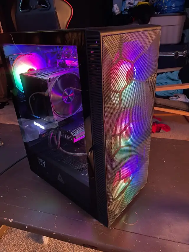 Gaming pc in Desktop Computers in St. Albert - Image 3