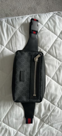 Gucci satchel black