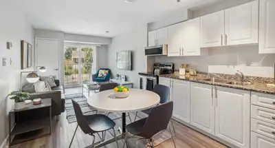 ️Private room available for rent in North Oshawa. ️Rent: $725/month(utilities incl.) – way below the...
