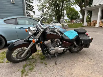 For sale is a 2006 Honda Shadow Aero. 24789 miles. No mechanical issues at all, starts, runs and sto...