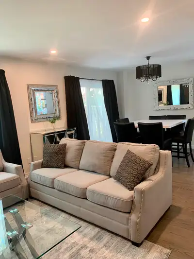 3 bedroom detached home for rent