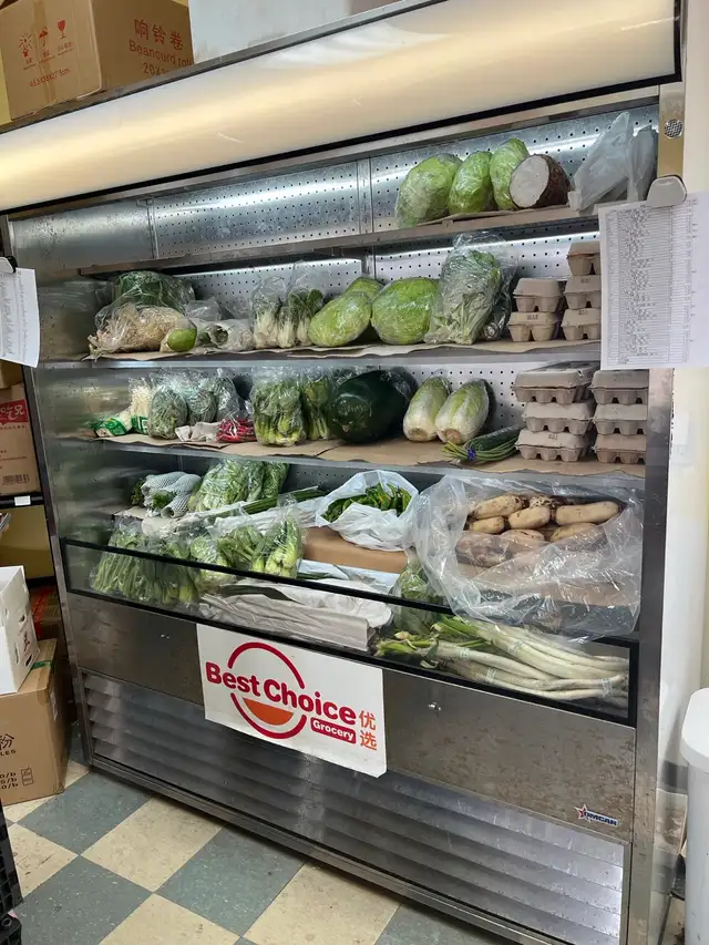 Omcan 72” Commercial Refrigerated Display Case – $4,500 OBO in Other Business & Industrial in Charlottetown - Image 2