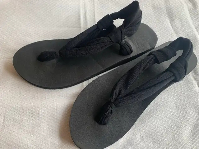 Women’s *NEW* Sandals in Women's - Shoes in Edmonton - Image 4