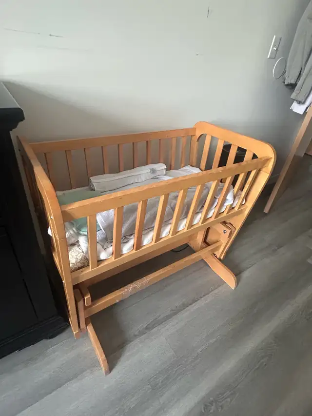 moving sale in Storage & Organization in Calgary - Image 4