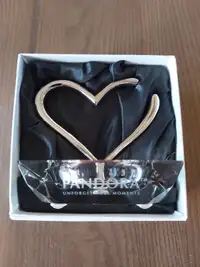 Pandora open heart ring jewelry holder. New