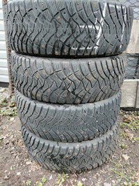 195/65R15 Winter tire
