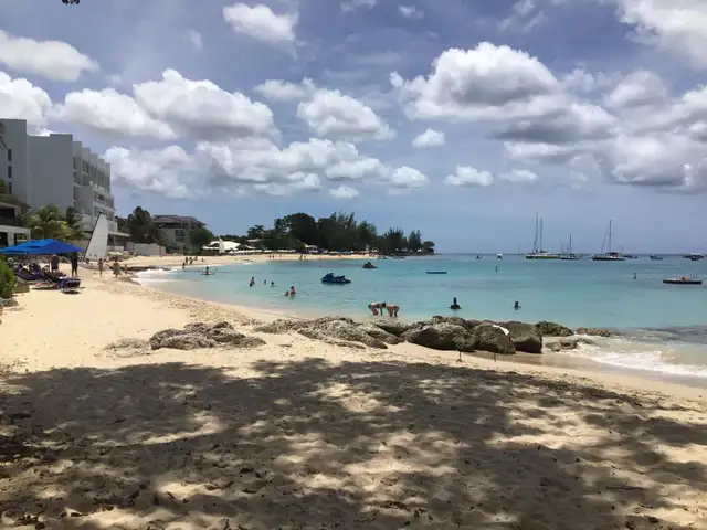Awesome Tropical Villa Apartment  for Rent in Barbados in Canada - Image 3