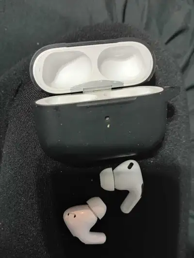 apple ipods pro  (  2nd generation ), View more