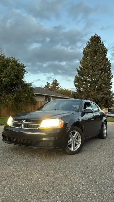 Clean and good-looking sedan with low kilometres for the year. Does have hail damage but no rust no...