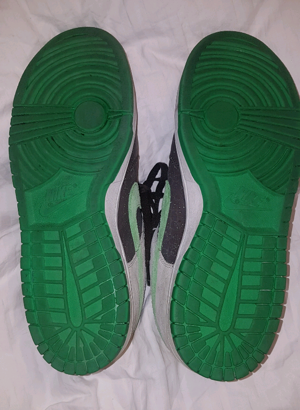 NIKE DUNK LOW 6.0 SHOES MENS SIZE 13 RARE COLOUR in Men's Shoes in Barrie - Image 6