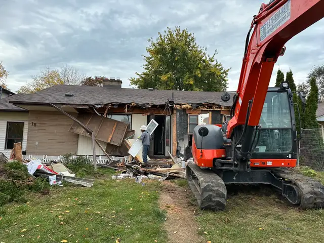 We are experiencing in Excavations, Demolition & Waterproofing62863228711169126