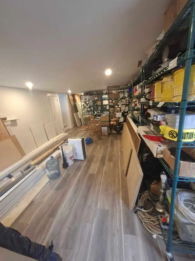 BUILDING AND RENOVATION MATERIAL CLEARANCE SALE 