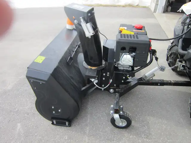 SNOW BLOWER FOR FRONT OF ATV in Snowblowers in Kawartha Lakes - Image 4