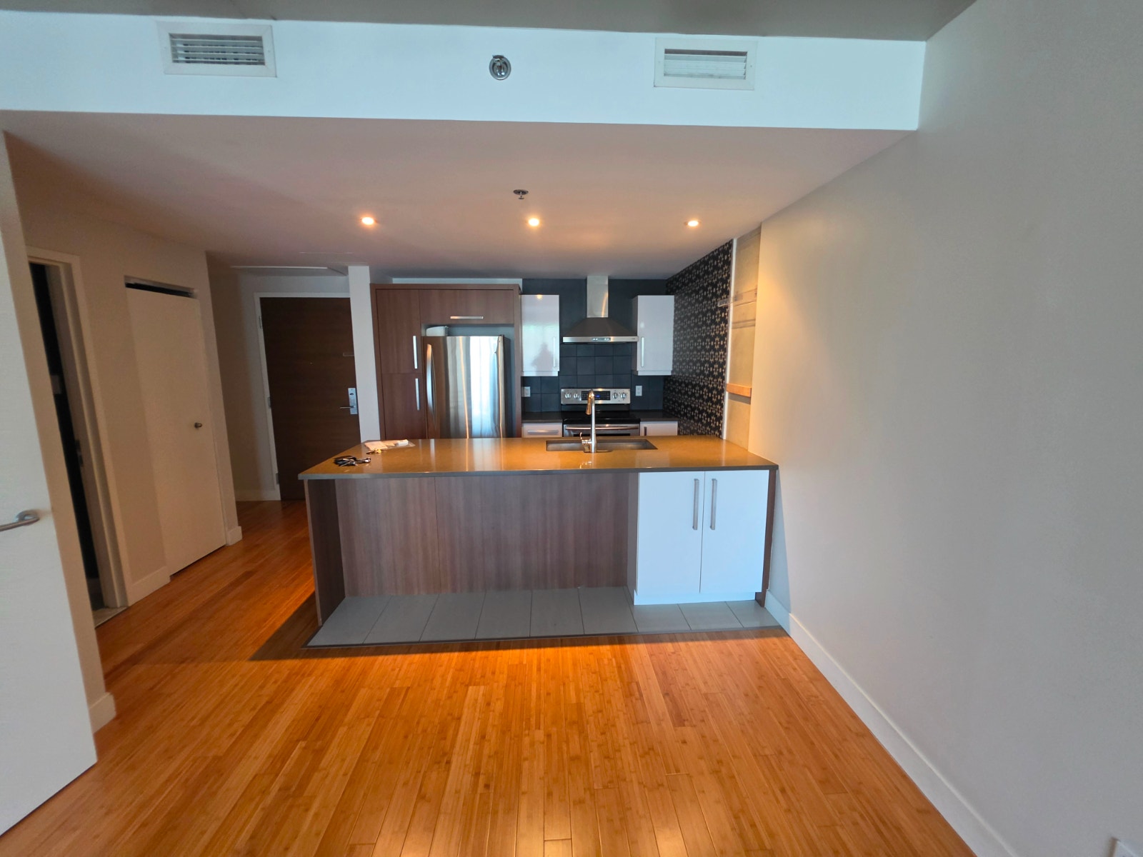 Condo (3 1/2) dans Ahuntsic à LOUER — photo 2