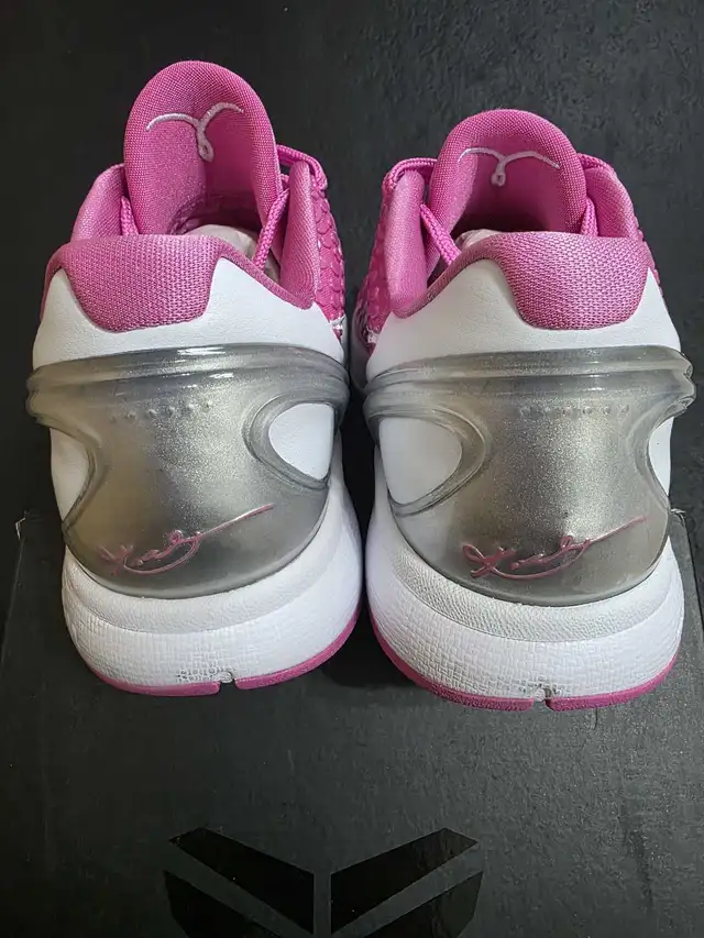 Kobe 6 Kay Yow size 8 in Men's Shoes in Mississauga / Peel Region - Image 7