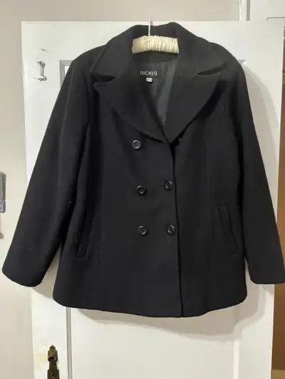 Woman’s coat, View more