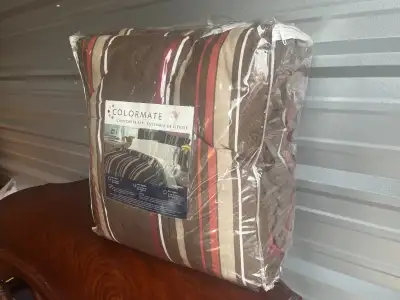 8 piece comforter set - never used, View more