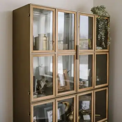 Vitrine en métal et verre, View more