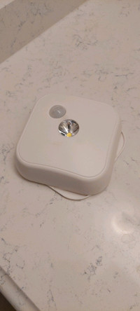 Battery Operated Motion Sensing LED Light 